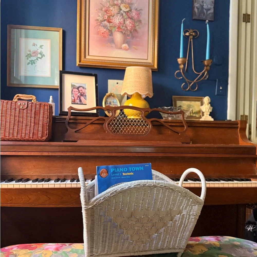 Cottagecore Vintage Wicker Magazine Rack